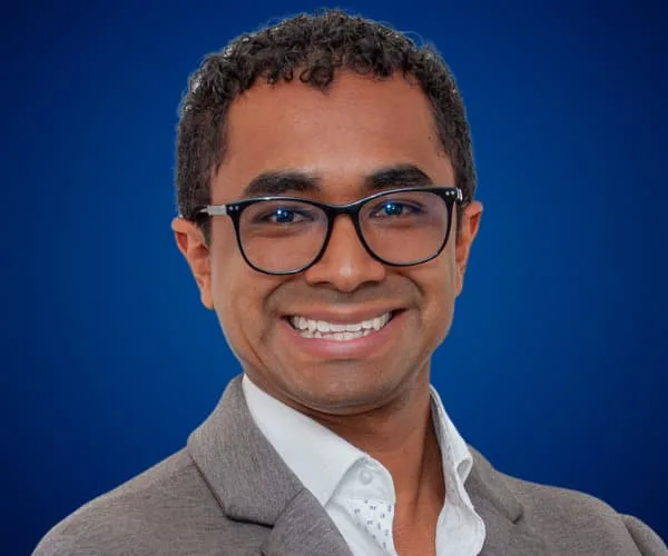 Mauricio Benavides