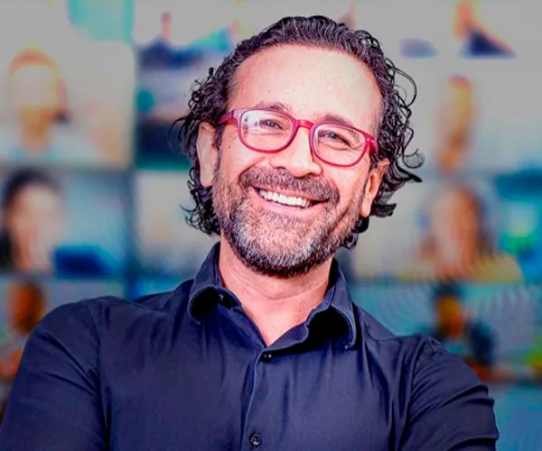 Eduardo Massé — Conferenciante de Salud Mental y Estrés
