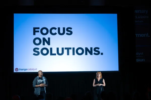 Melinda Briana Epler, conferencista para eventos corporativos sobre Liderazgo Transformacional