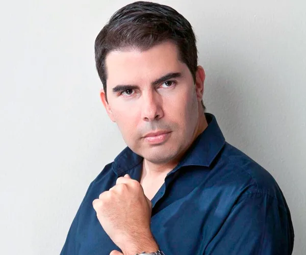 Jorge Álvarez Camacho — Conferenciante de Propósito, Valores e Inspiración