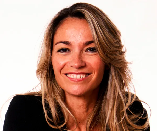 Inés Torremocha — Conferenciante de Cultura Organizacional