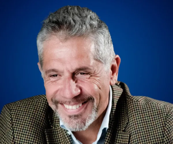 Pancho Campo — Conferenciante de Motivación