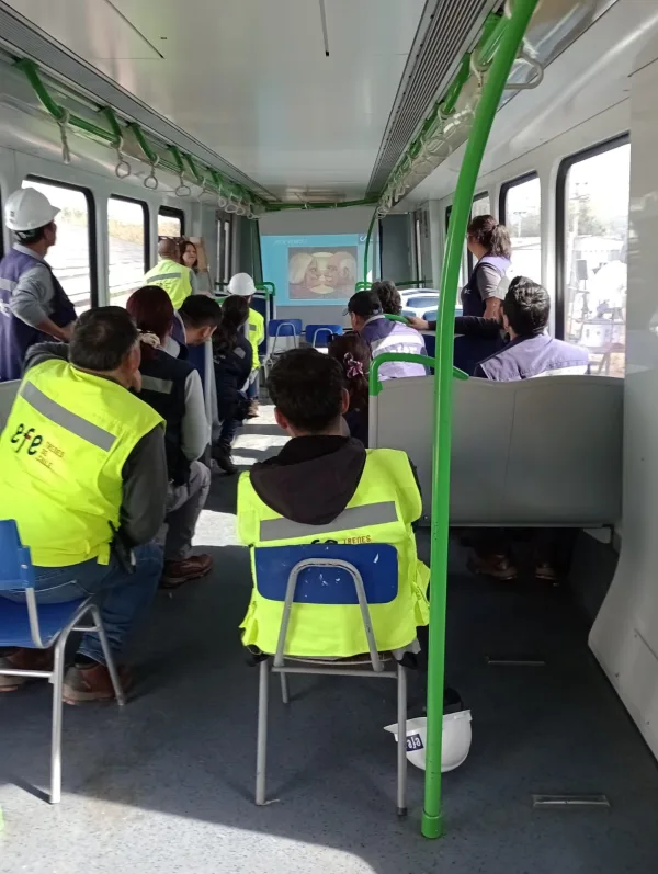 Stephany Palominos en jornada de capacitación con Metro Valparaíso.