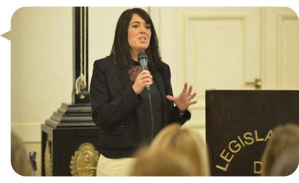 Noelia Centeno, conferencista para eventos corporativos sobre Psicología Positiva