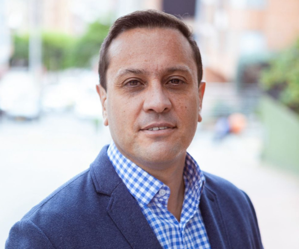 Samir Estefan, conferenciante para eventos corporativos sobre Inteligencia Artificial