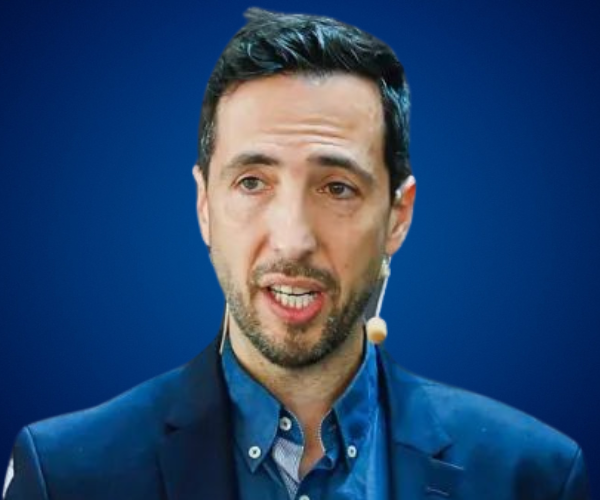 David Blay Tapia — Conferencista de Liderazgo