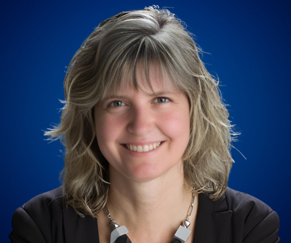 Celia Hil — Conferencista de Liderazgo