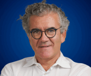 Juan Carlos Alcaide, conferencista internacional experto en experiencia del cliente, fidelización y marketing estratégico.